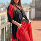 Elegante conjunto de camisa larga y pantalones anchos